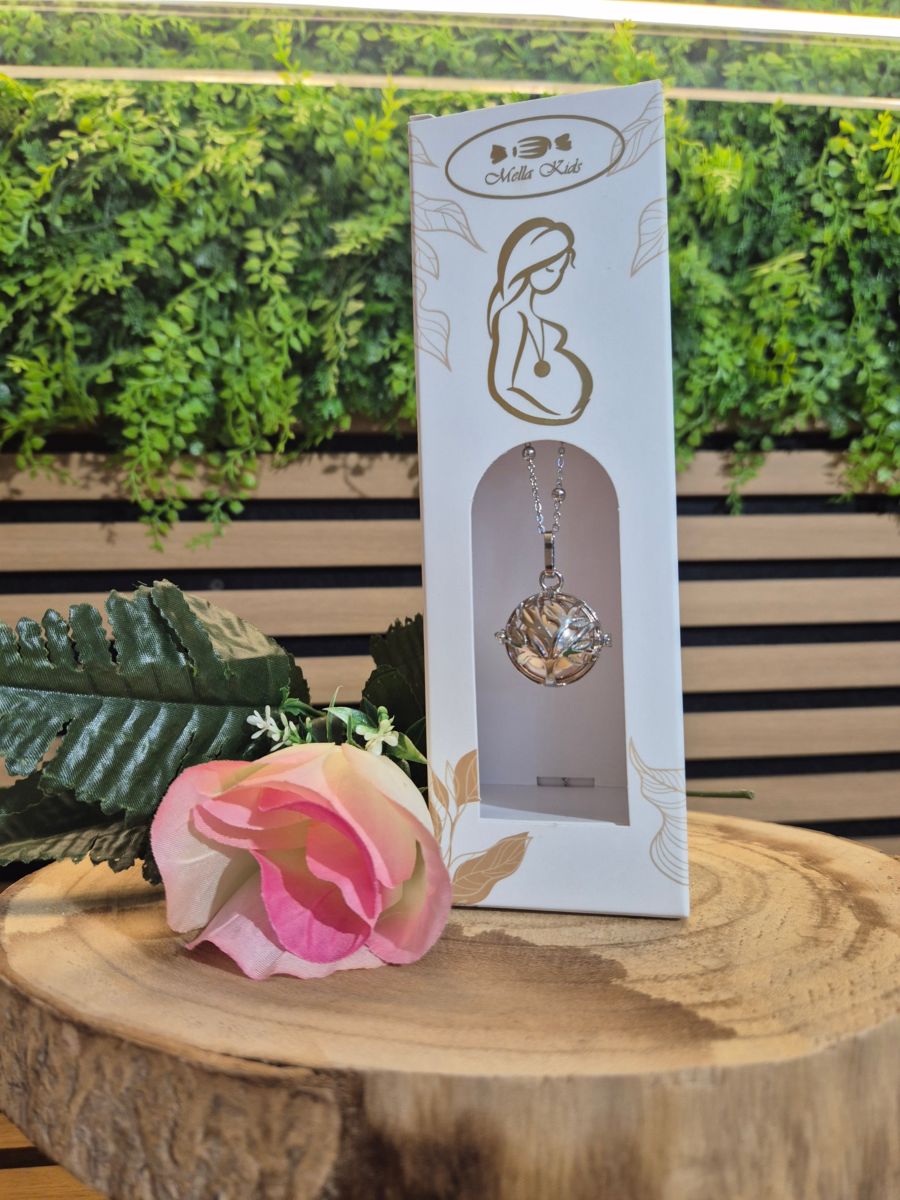 Collana chiama angeli