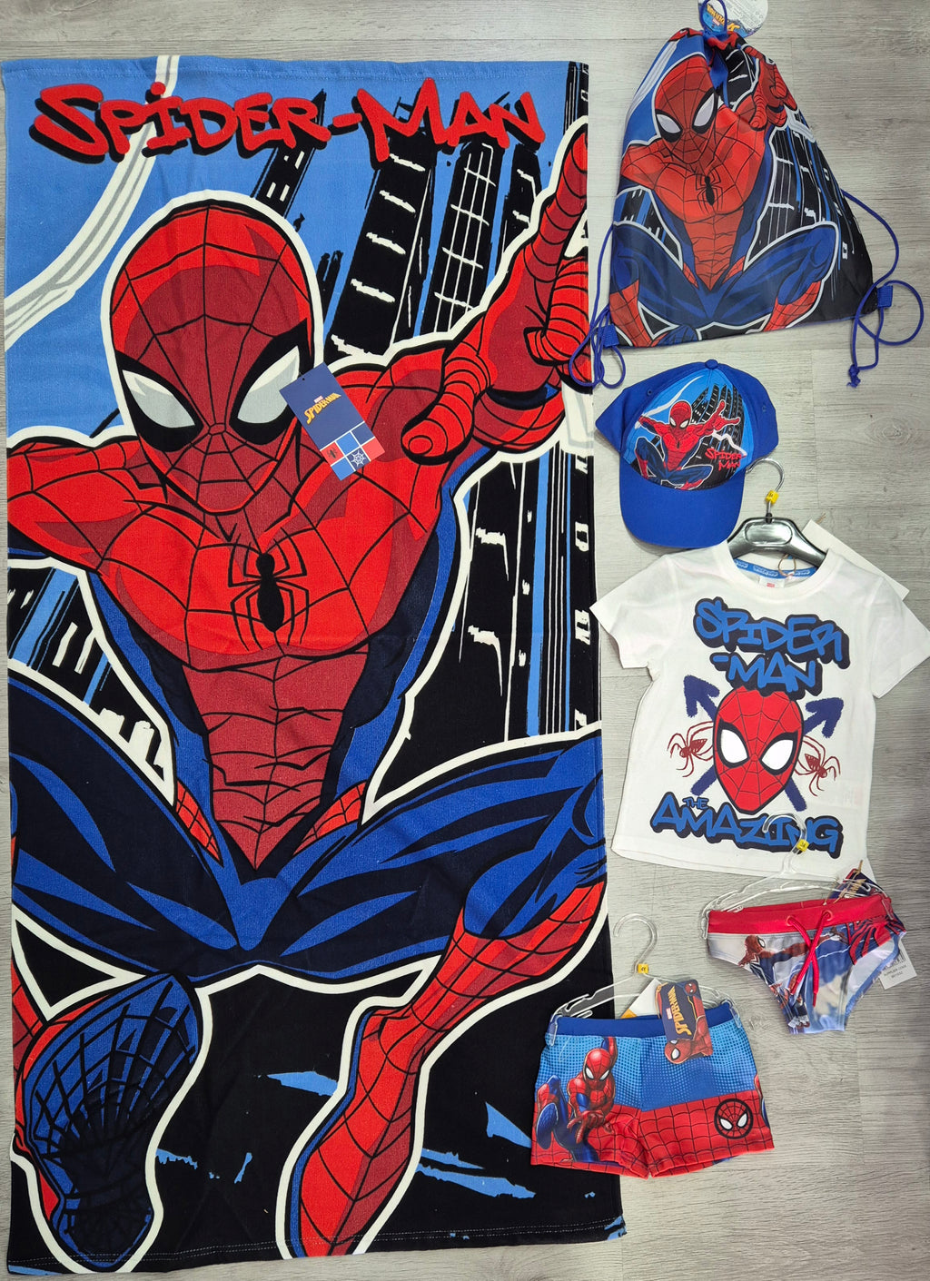 SPIDERMAN ESTATE costumi