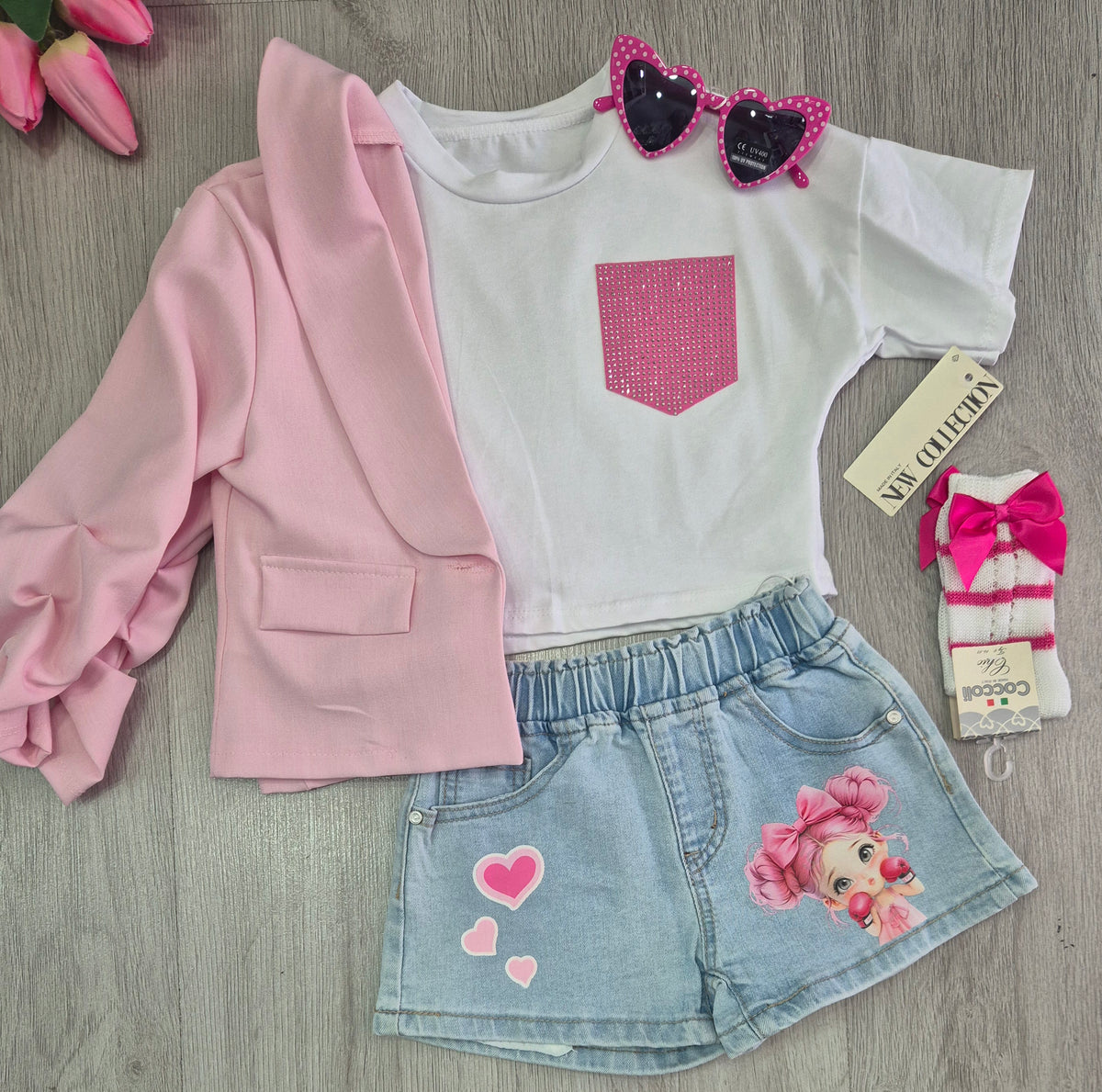 T-SHIRT CON TASCHINO