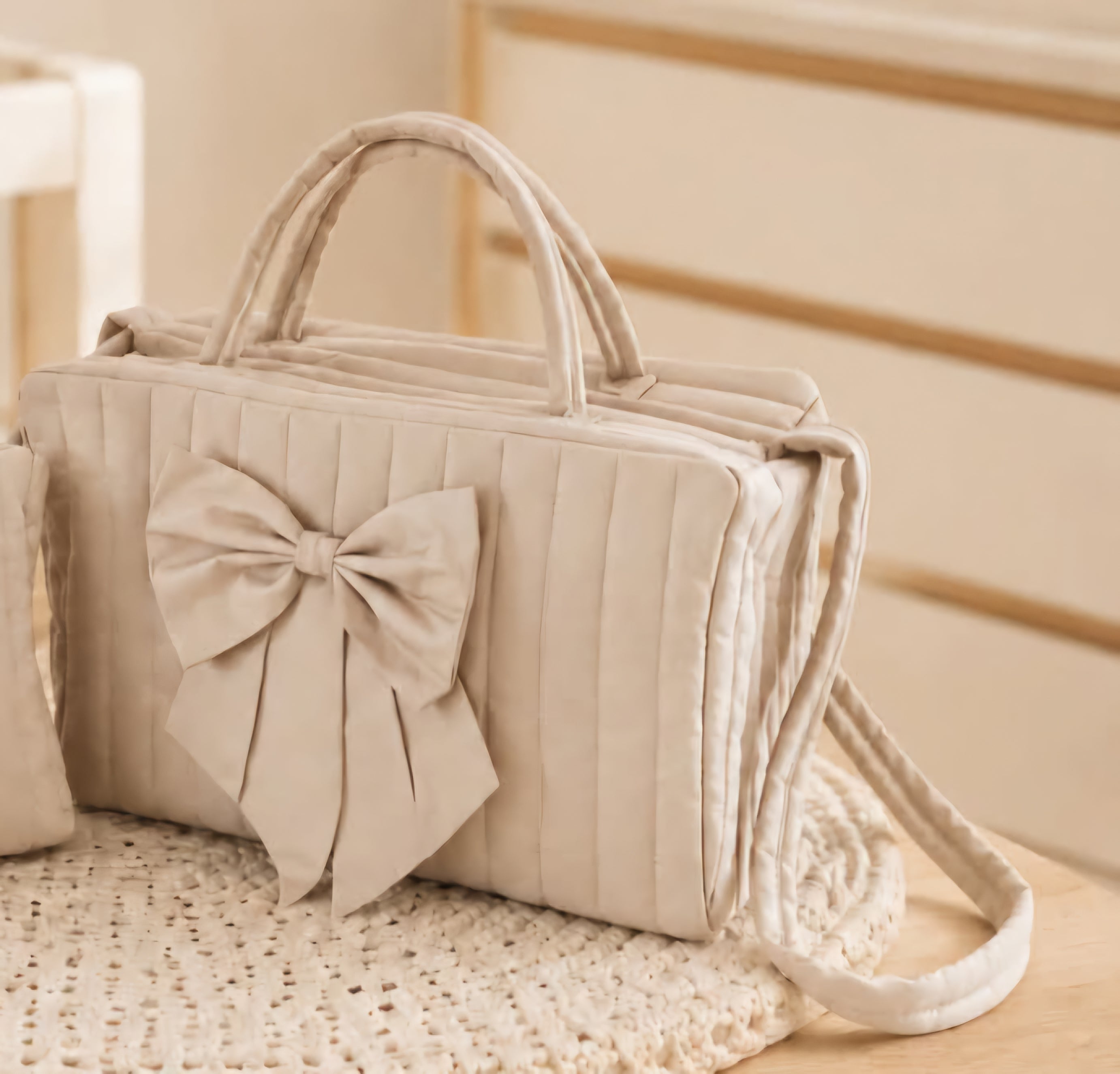 Borsa mamma con zip e fiocco