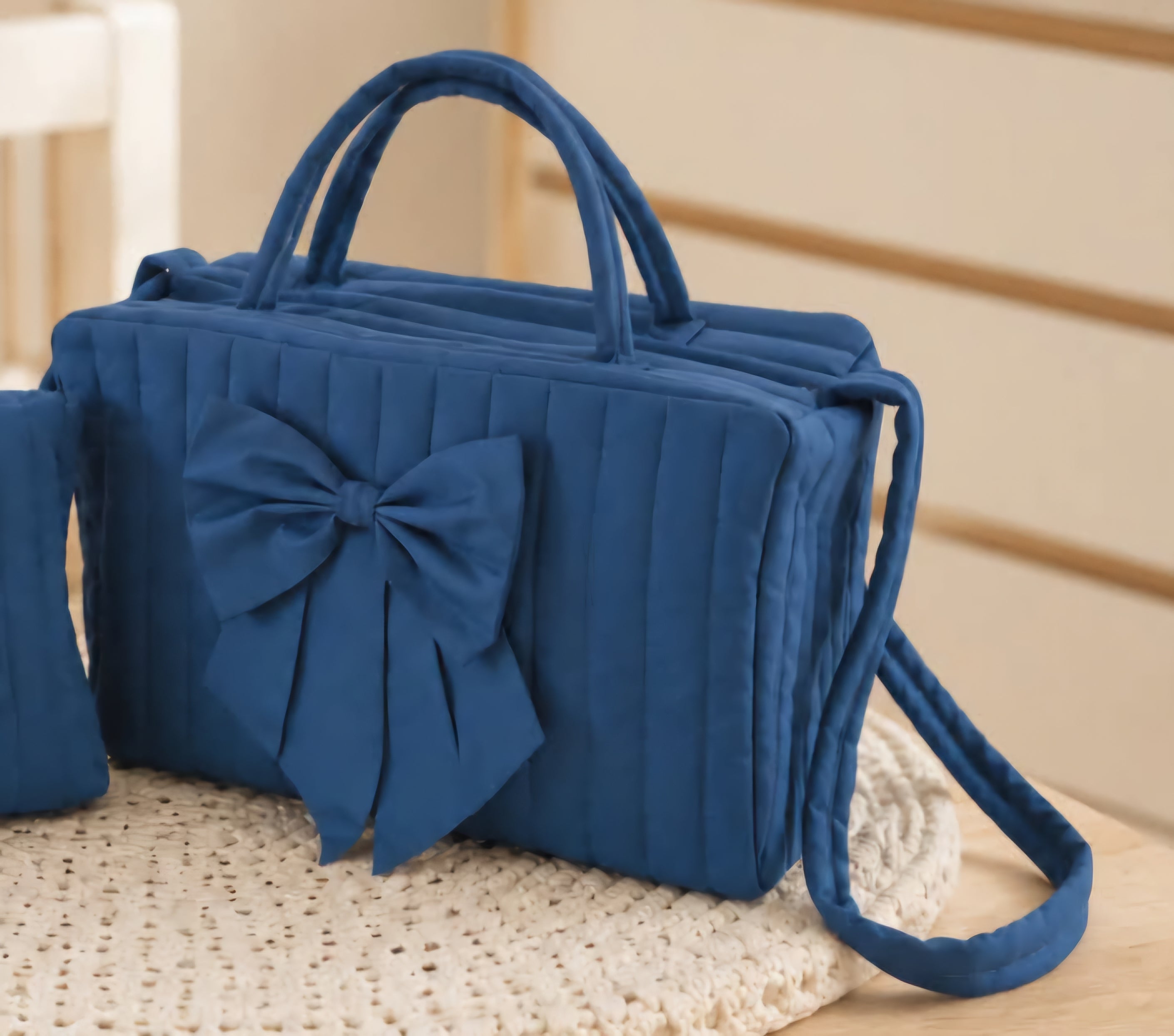 Borsa mamma con zip e fiocco