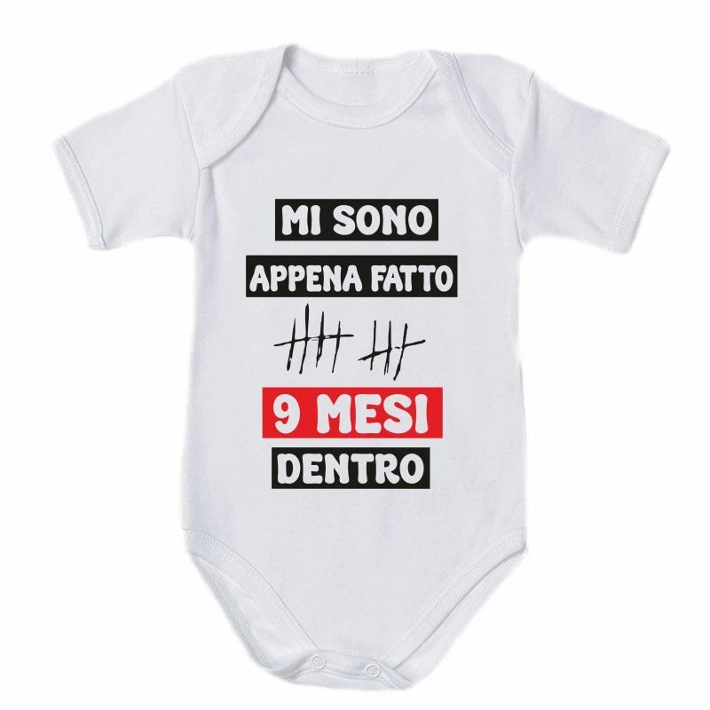 Body neonato mi sono appena fatto 9 mesi dentro